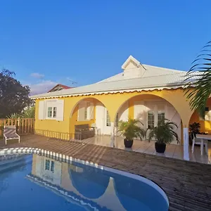 Jeanisette Villa
